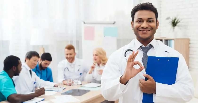 7 Effective Practices for a Successful First Year in Caribbean Medical School
